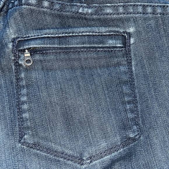 Chico’s platinum women’s denim sipper jeans Size 0 equals US 4 - Picture 10 of 11